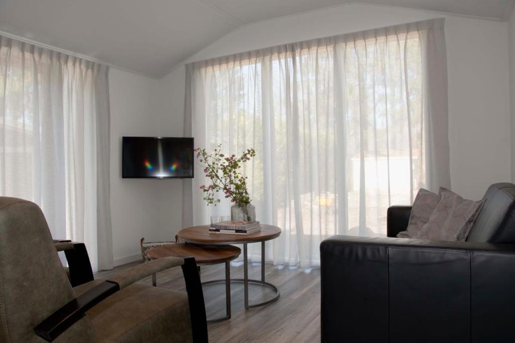 Huisjes Putten Reewold Chalet In Rustige En Mooie Omgeving Exterior foto